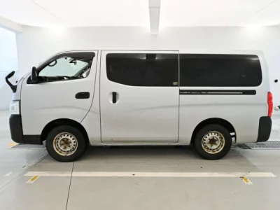 Nissan CARAVAN VAN  с аукциона в Японии