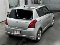 Suzuki SWIFT лот № 90284 оценка 3  с аукциона в Японии 4