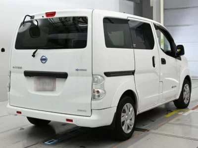 Nissan NV200  с аукциона в Японии
