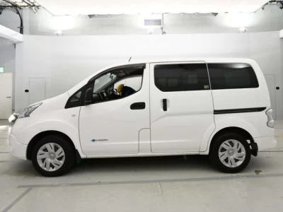 Nissan NV200  с аукциона в Японии