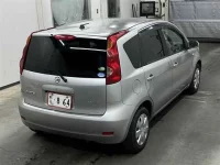 Nissan NOTE лот № 90229 оценка 3.5  с аукциона в Японии 4
