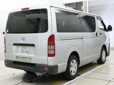 Toyota REGIUS ACE VAN