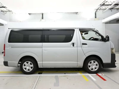Toyota REGIUS ACE VAN