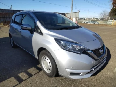 Nissan NOTE  с аукциона в Японии