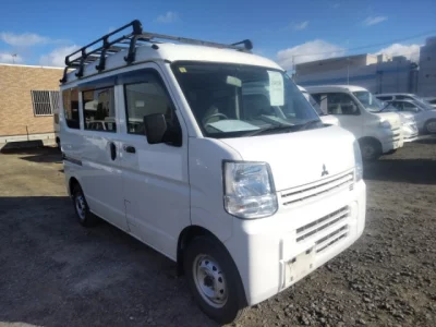 Mitsubishi MINICAB VAN