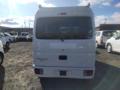 Mitsubishi MINICAB VAN