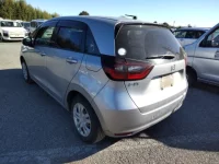 Honda FIT лот № 26454 оценка 4  с аукциона в Японии 4