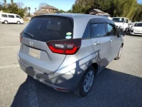 Honda FIT лот № 26454 оценка 4  с аукциона в Японии 2