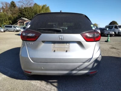 Honda FIT  с аукциона в Японии