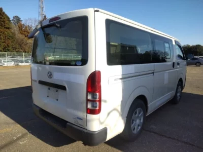 Toyota REGIUS ACE VAN