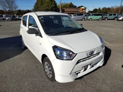 Daihatsu MIRA E S