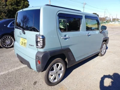Daihatsu TAFT