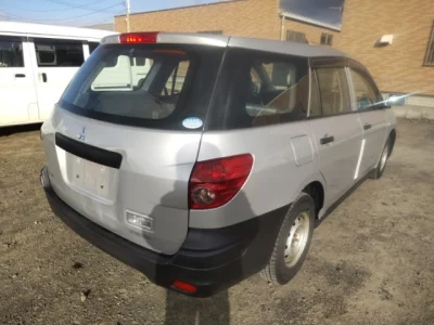 Mitsubishi LANCER VAN