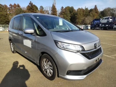 Honda FREED  с аукциона в Японии