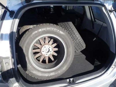 Toyota WISH  с аукциона в Японии