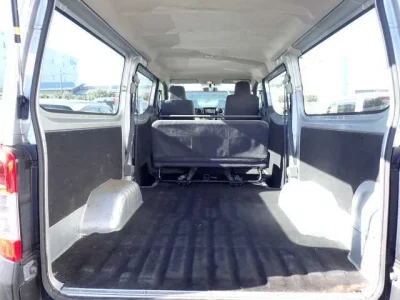 Nissan CARAVAN VAN