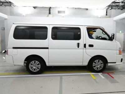 Nissan CARAVAN VAN