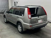 Nissan X-TRAIL лот № 90242 оценка R  с аукциона в Японии 1