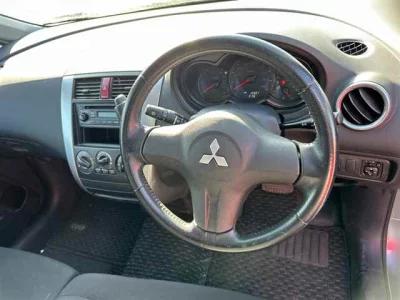 Mitsubishi COLT PLUS