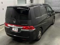 Honda STEP WAGON лот № 90279 оценка 3.5  с аукциона в Японии 4