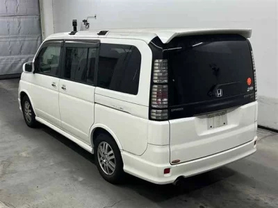 Honda STEP WAGON  с аукциона в Японии