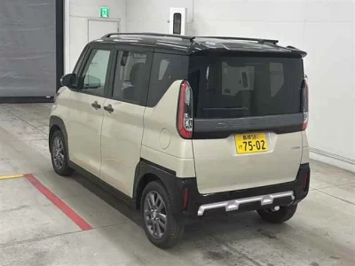 Mitsubishi DELICA MINI