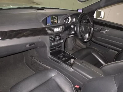 Mercedes-Benz E CLASS WAGON