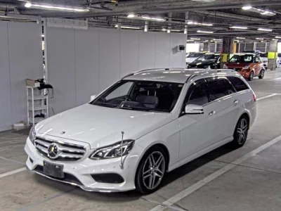 Mercedes-Benz E CLASS WAGON