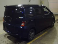 Honda FREED лот № 7027 оценка R  с аукциона в Японии 1