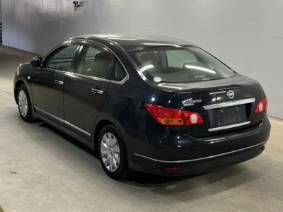 Nissan SYLPHY  с аукциона в Японии