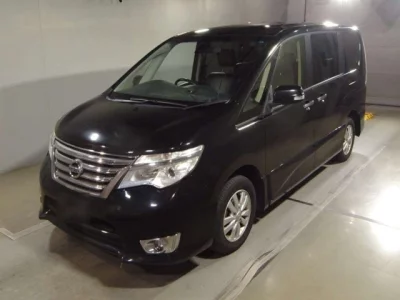 Nissan SERENA  с аукциона в Японии