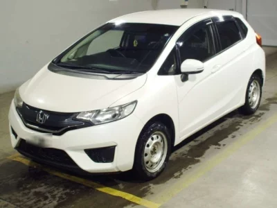 Honda FIT  с аукциона в Японии