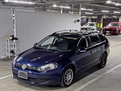 Volkswagen GOLF VARIANT