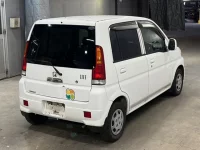 Honda LIFE лот № 2050 оценка 3.5  с аукциона в Японии 4