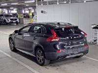 Volvo V40 лот № 832 оценка 4  с аукциона в Японии 4