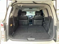 Nissan ELGRAND лот № 90071 оценка R  с аукциона в Японии 9