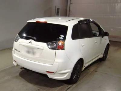 Mitsubishi COLT PLUS