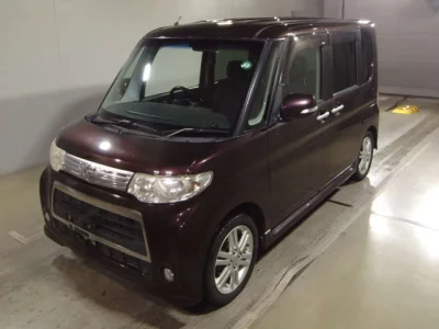 Daihatsu TANTO  с аукциона в Японии