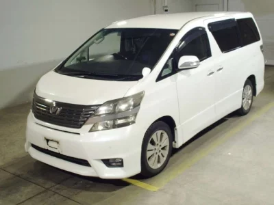 Toyota VELLFIRE  с аукциона в Японии