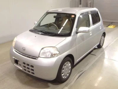 Daihatsu Esse  с аукциона в Японии
