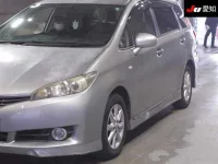 Toyota WISH лот № 131 оценка R  с аукциона в Японии 6