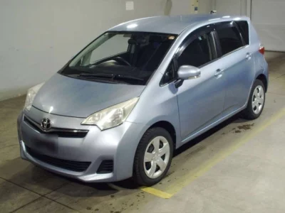 Toyota RACTIS  с аукциона в Японии