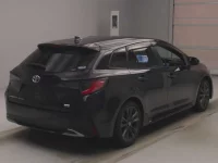 Toyota COROLLA TOURING лот № 82025 оценка 4  с аукциона в Японии 1
