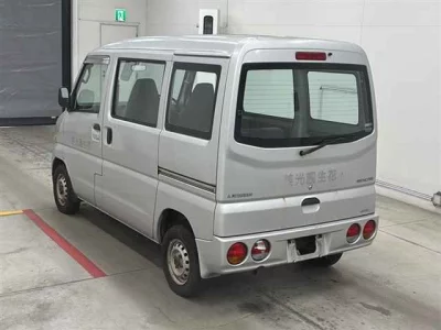 Mitsubishi MINICAB VAN