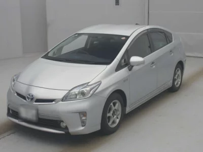 Toyota PRIUS PHV