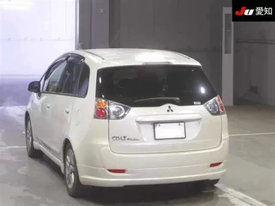 Mitsubishi COLT PLUS
