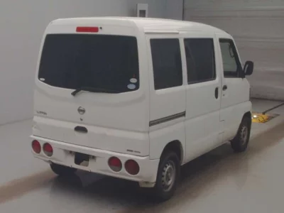 Nissan CLIPPER VAN