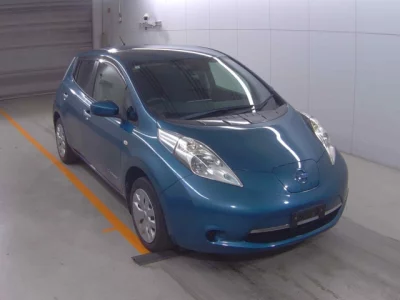 Nissan LEAF  с аукциона в Японии