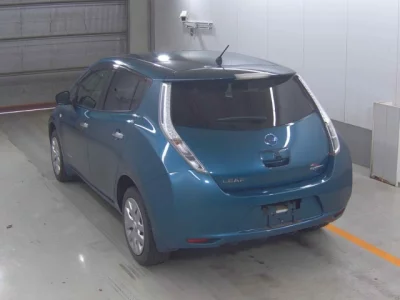Nissan LEAF  с аукциона в Японии
