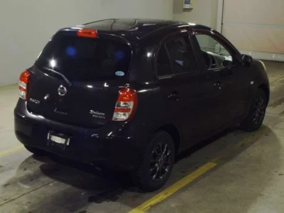 Nissan MARCH  с аукциона в Японии
